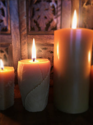 Leaf Candle - Byccombe Natural Solutions